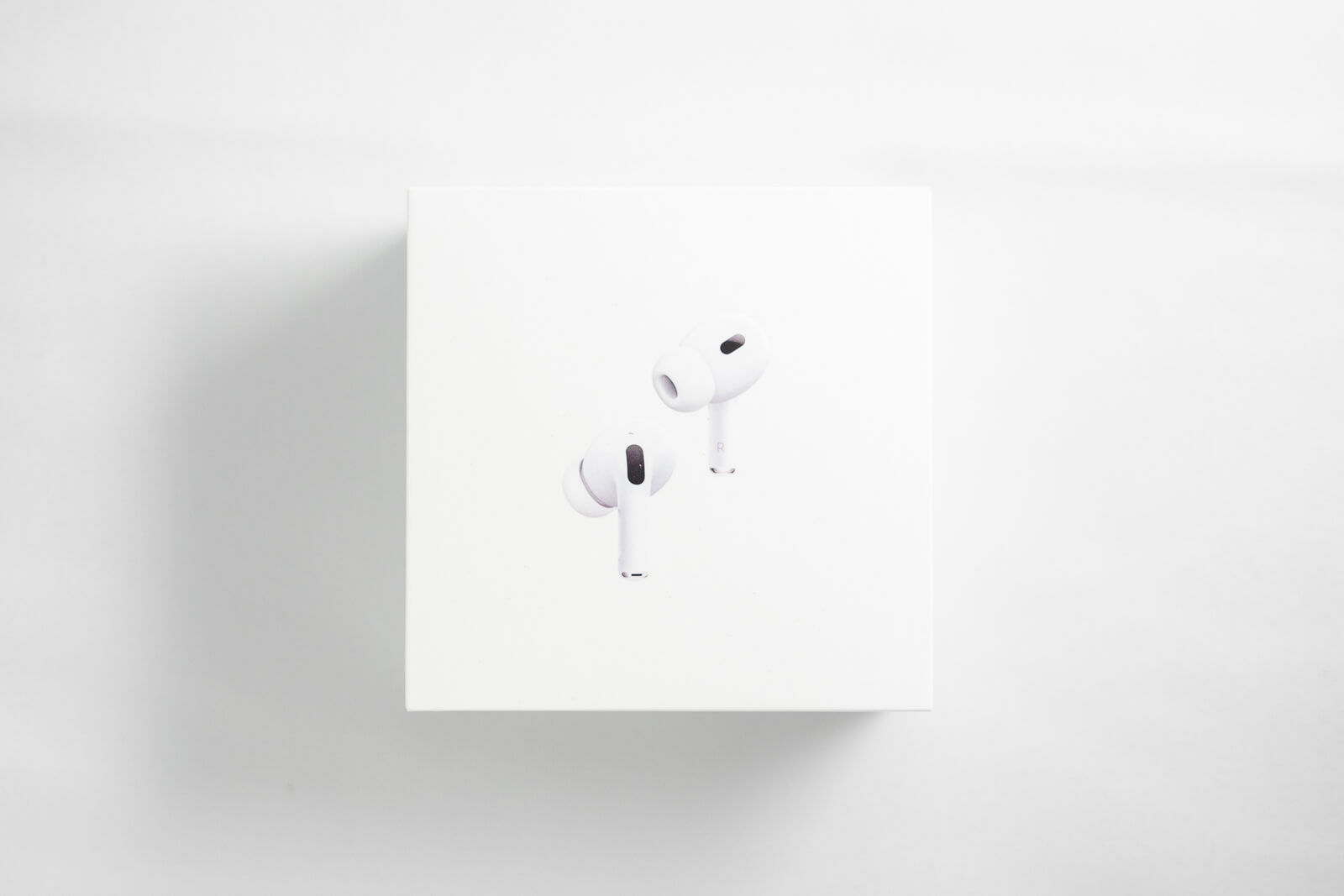 AirPods Pro（第2世代）のパッケージ